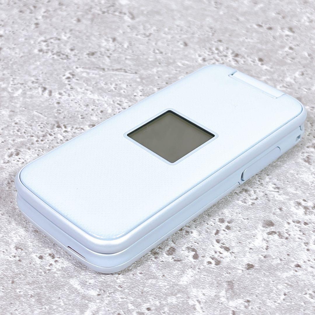 美品 docomo F-01M ホワイト らくらくホン 4G携帯電話 ケータイ - メルカリ