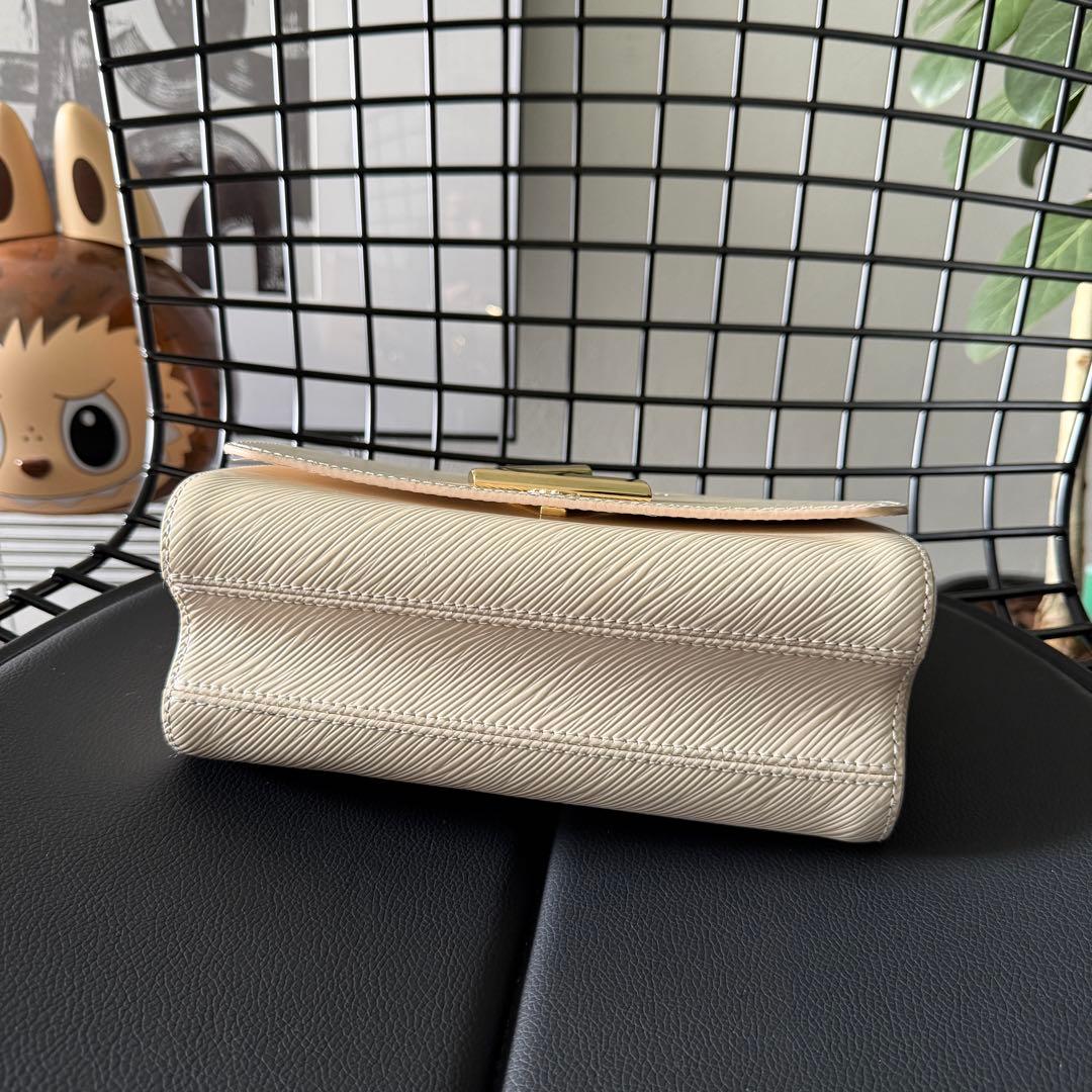 ルイヴィトン ツイスト MM エピ ショルダーバッグ ピンクベージュ 2WAY