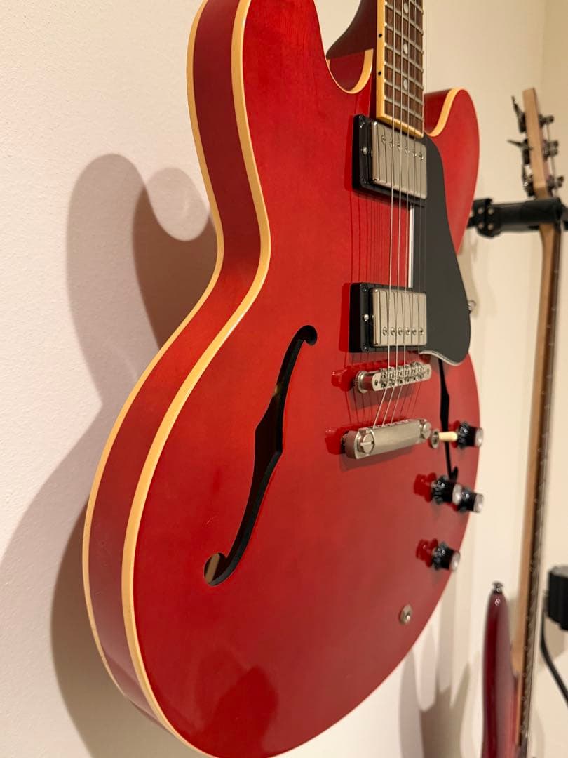 Gibson ES-335 Cherry 2019年（Memphis工場製）