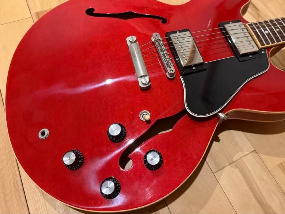 Gibson ES-335 Cherry 2019年（Memphis工場製）