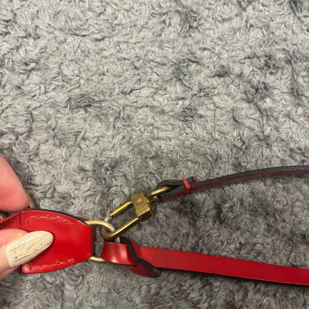 Louis Vuitton エピレザー レッドパーティーバッグ