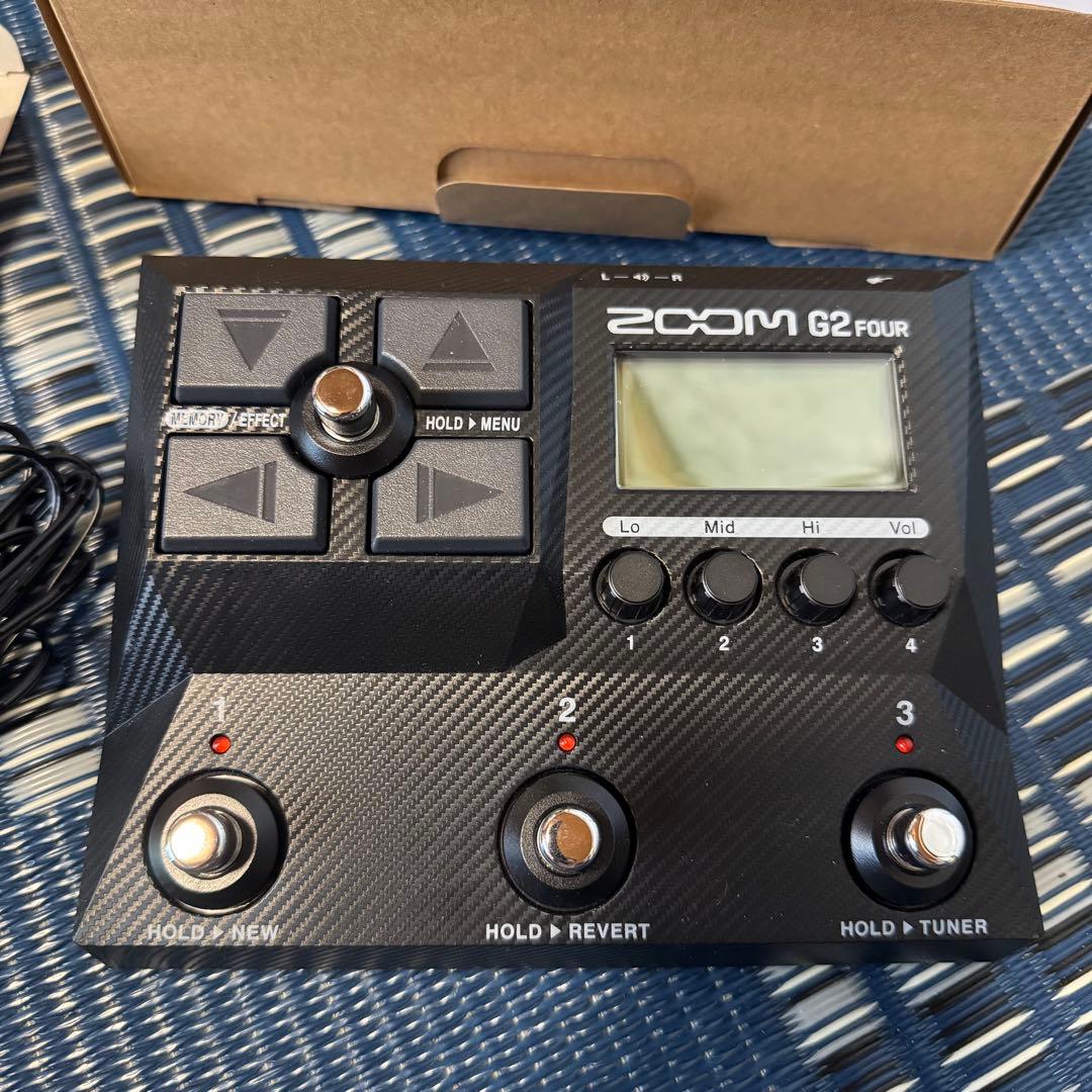 Zoom G2 FOUR & FP02M ZOOM G2 Four&FP02Mセット ギターエフェクター
