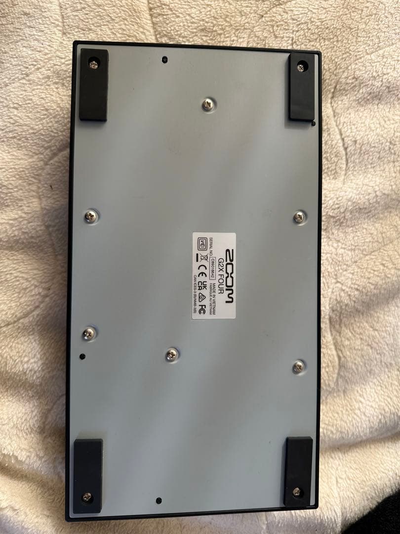 美品】Zoom G2X Four ギターエフェクター フットスイッチ付き 完品