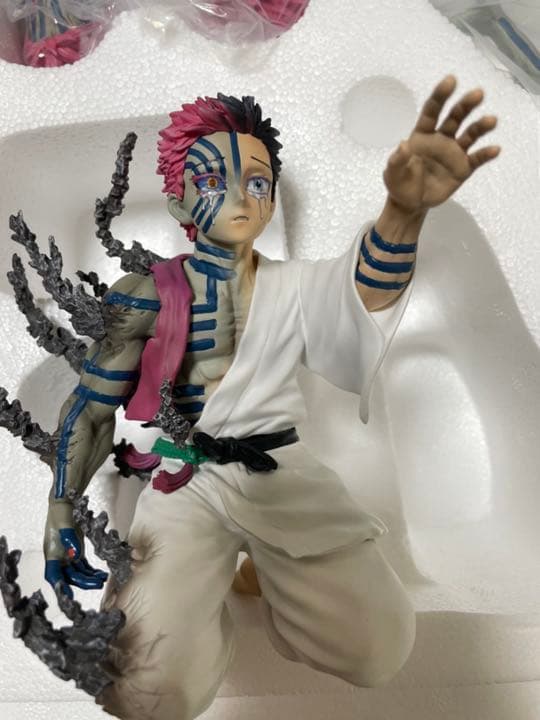 鬼滅の刃 猗窩座 恋雪 ガレージキット フィギュア 猗窩座 小雪