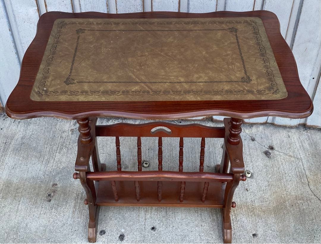 昭和レトロ　マガジンラック　雑誌入れ　新聞入れ　サイドテーブル　木製 昭和レトロ マガジンラック 雑誌入れ 新聞入れ サイドテーブル 木製