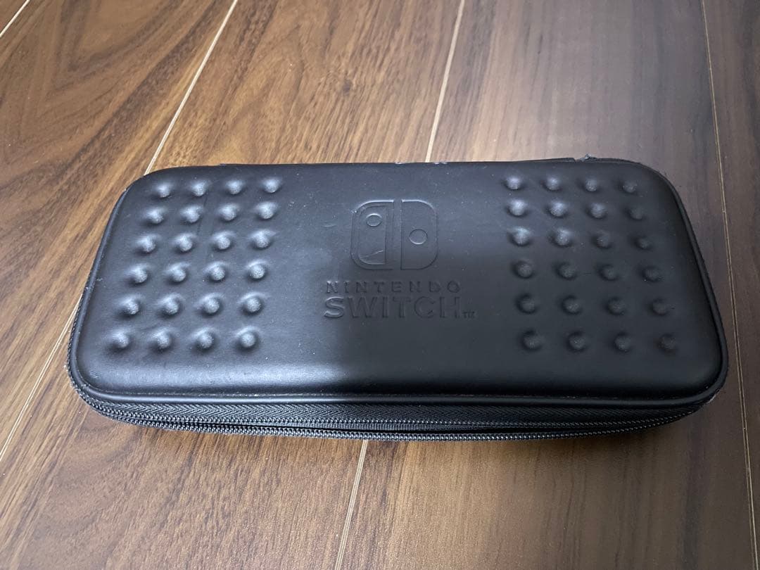 S*i様 Nintendo Switch 本体 赤/緑 Joy-Con付き