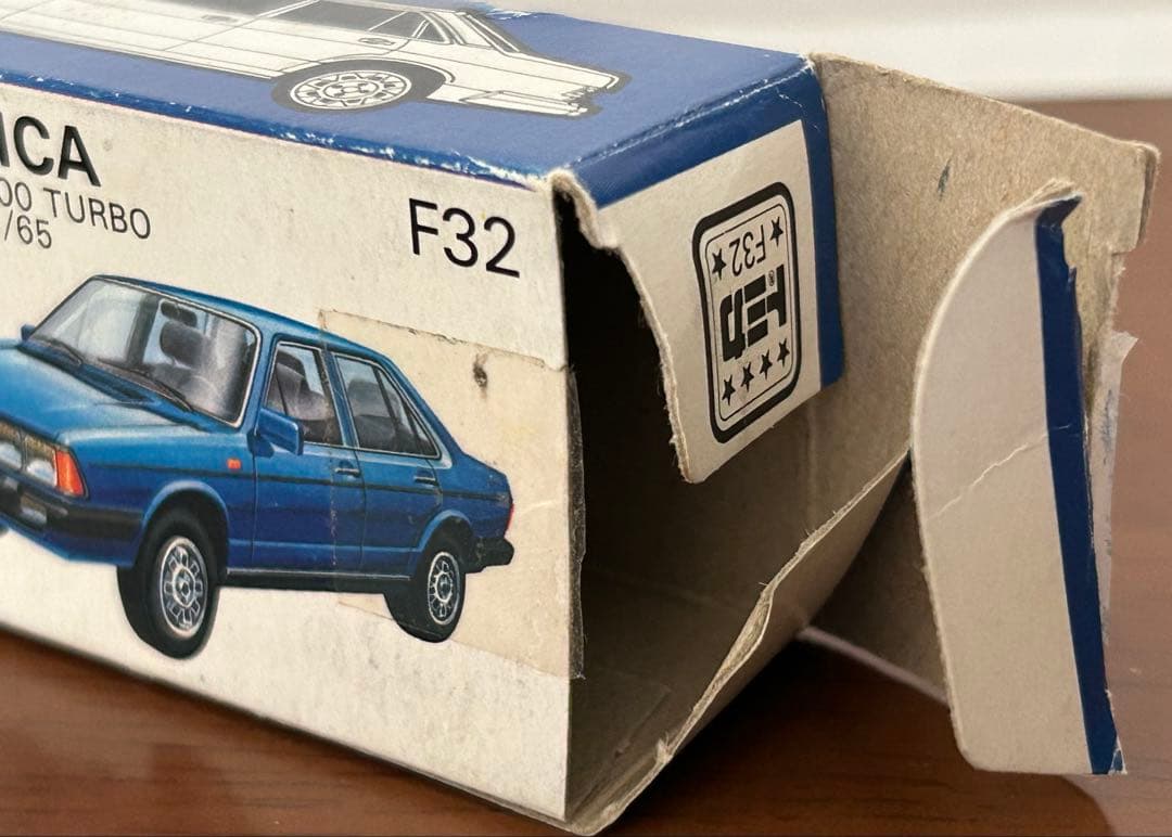 トミカ 青箱 アウディ5000ターボ 輸出仕様 TAXI