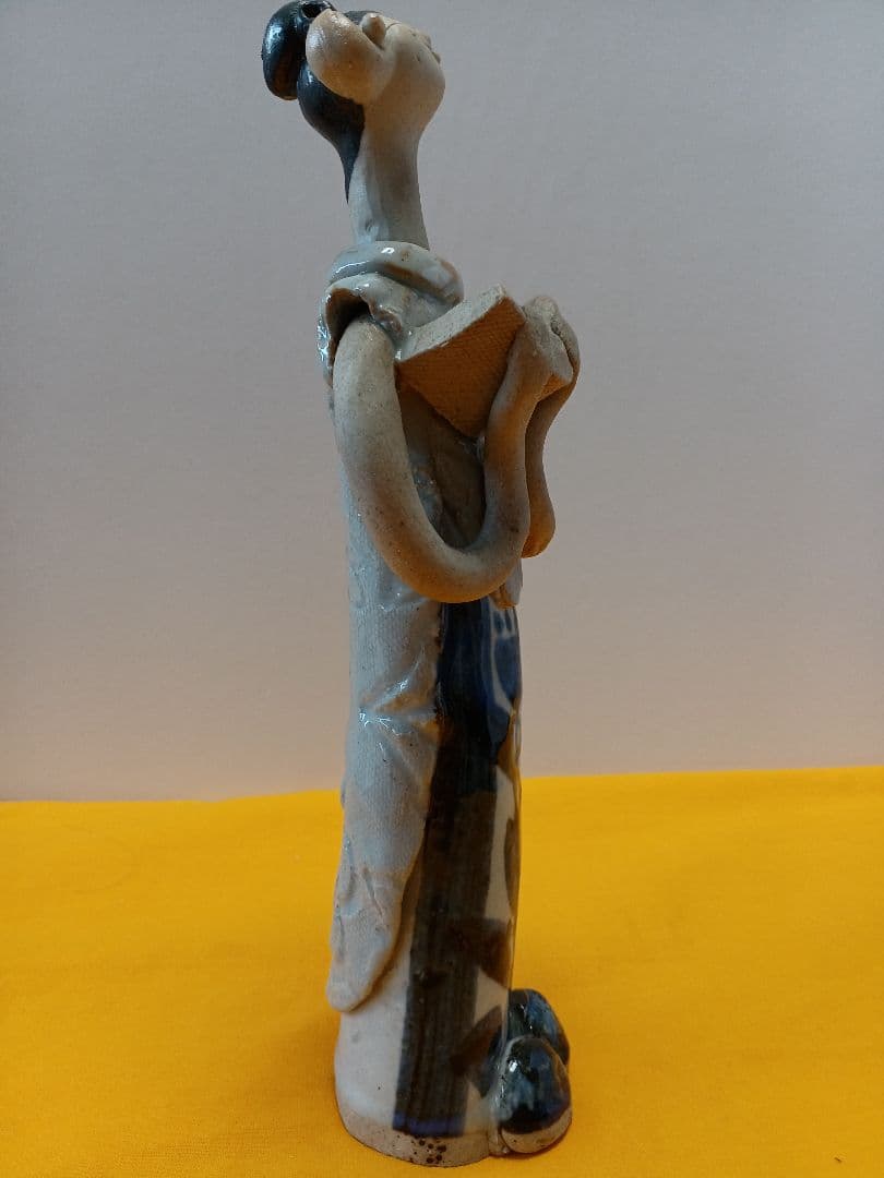 砥部焼　森元青芳　陶器人形