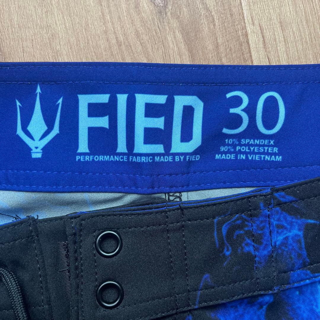 FIED 水着 30サイズ 青黒 フィジ ク CITIFIED VITALS