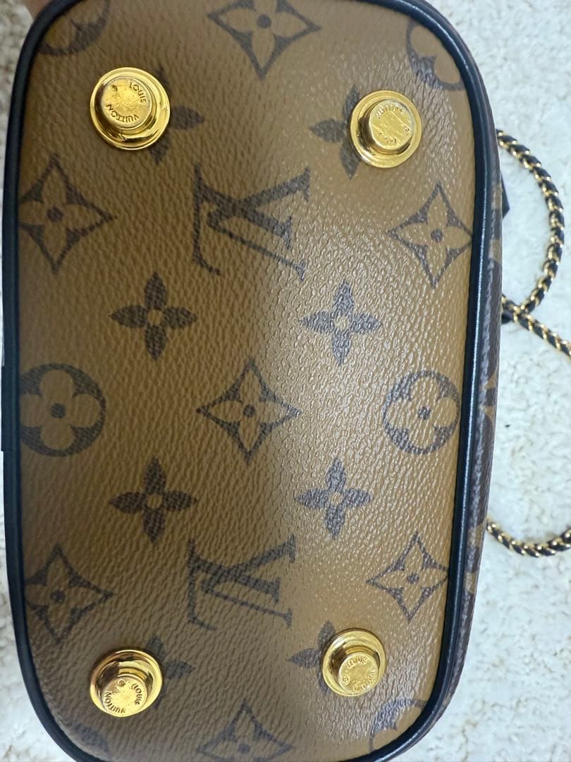 Louis Vuitton モノグラムショルダーバッグ出品最終日