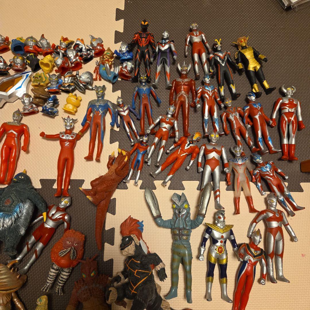 ウルトラマンフィギュアセット多数