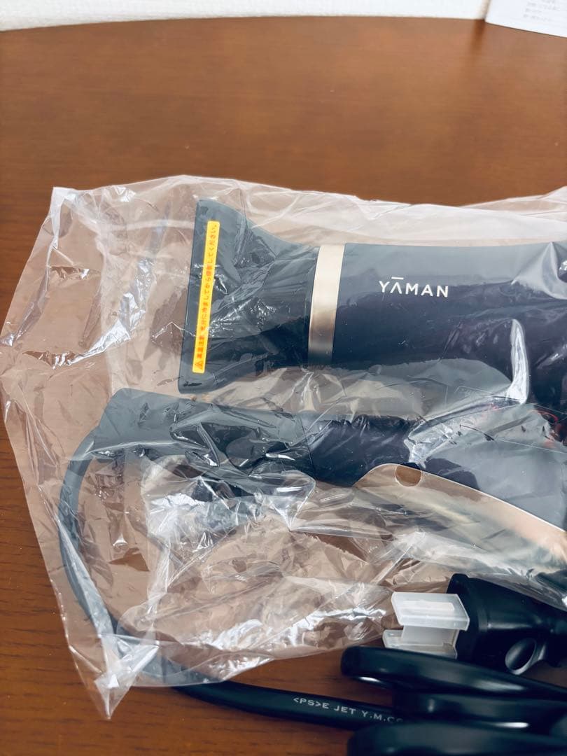 【新品未使用】YAMAN YJHC0L ブライトドライヤーフォトイオン
