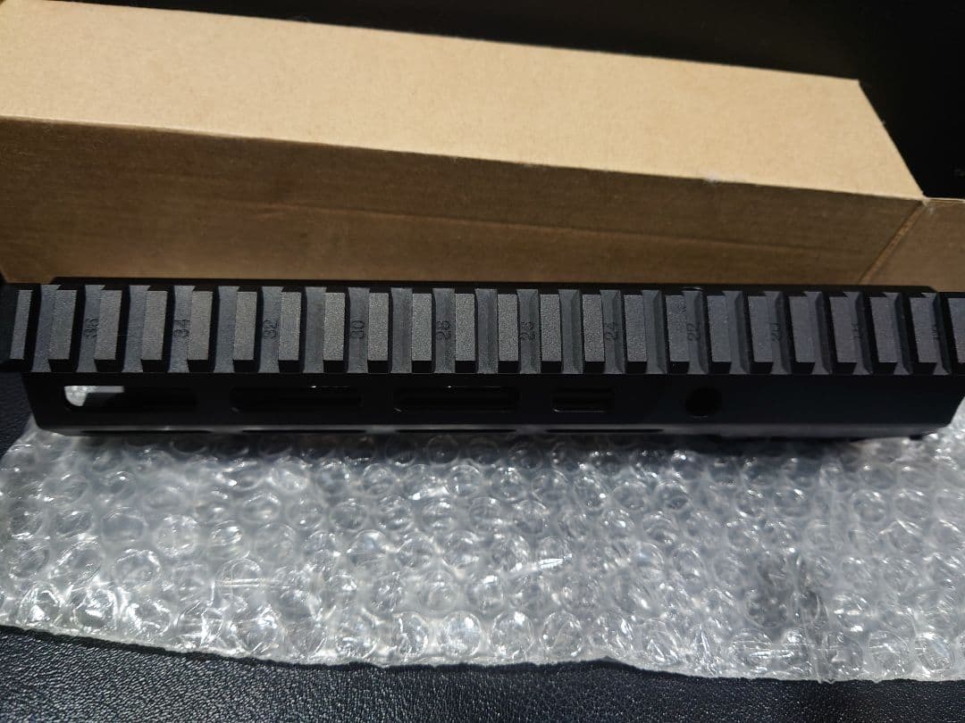 URG-i GEISSELE SMR MK16 9.3インチハンドガード