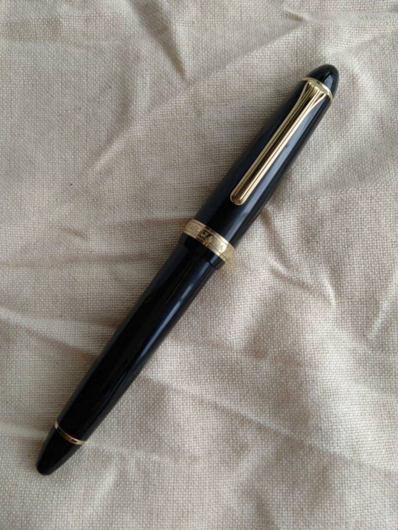 SAILOR 万年筆FOUNDED1911 【新品/未使用】 SAILOR セーラー万年筆 万年筆 プロフェッショナルギア 11-2036 金色