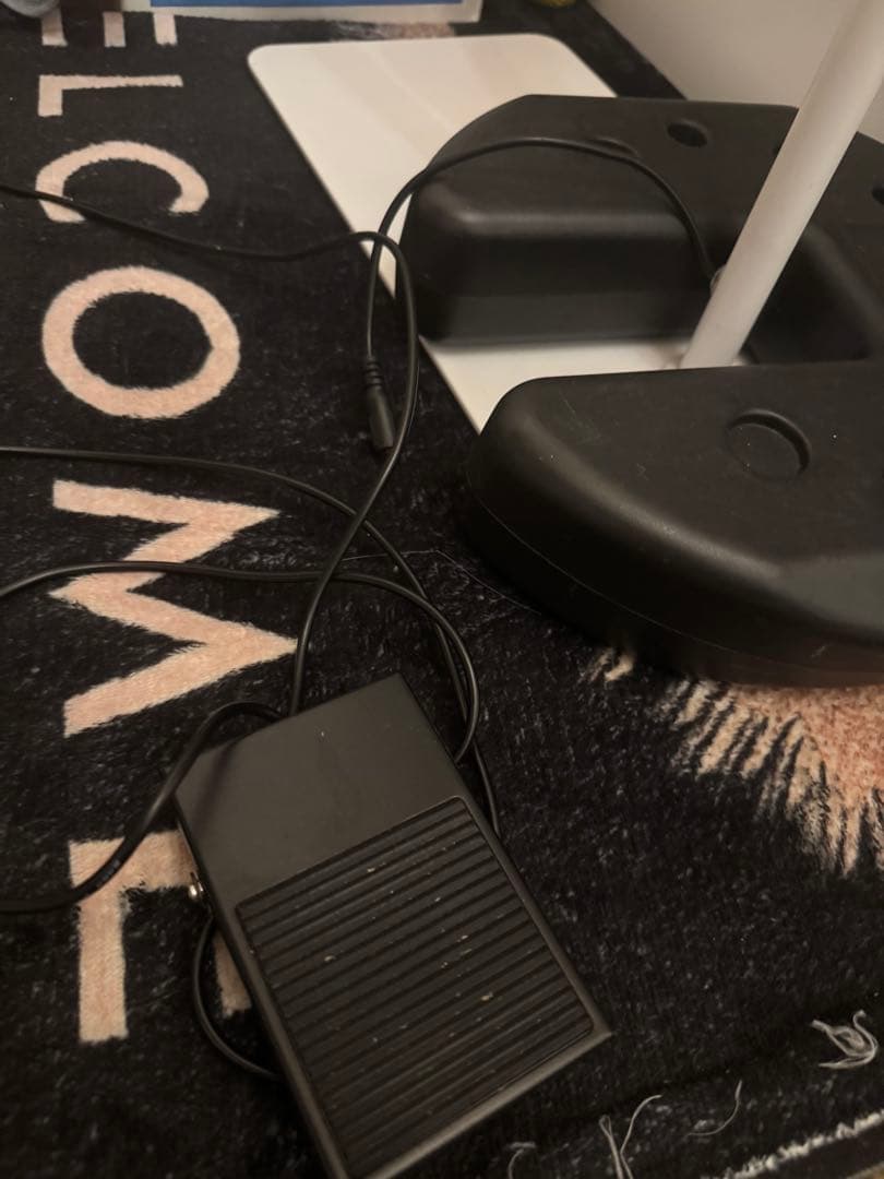 LEDスタンドライト フットスイッチ付 ラッシュカラーズ Lash Colors