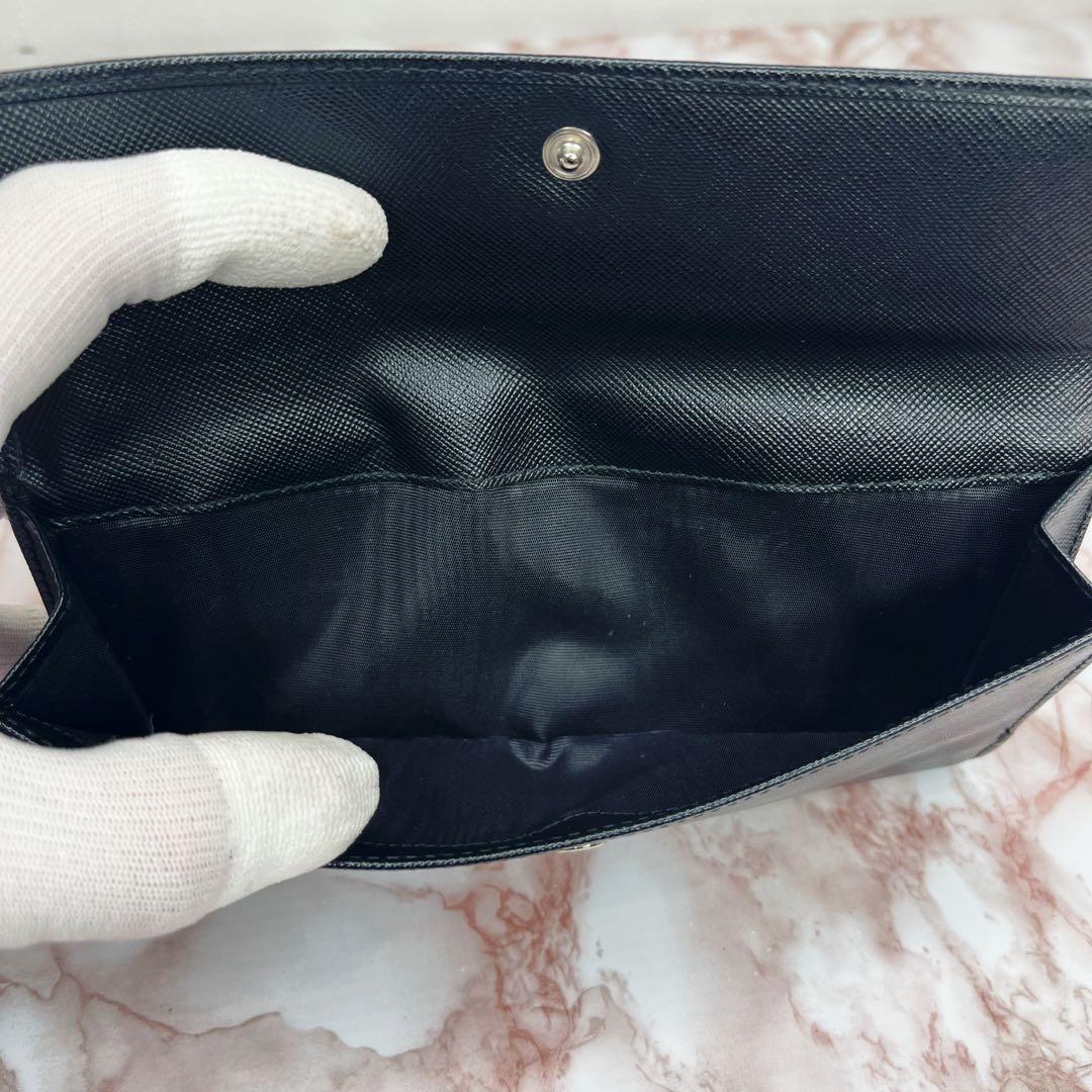 【極美品】PRADA 二つ折り財布　長財布65
