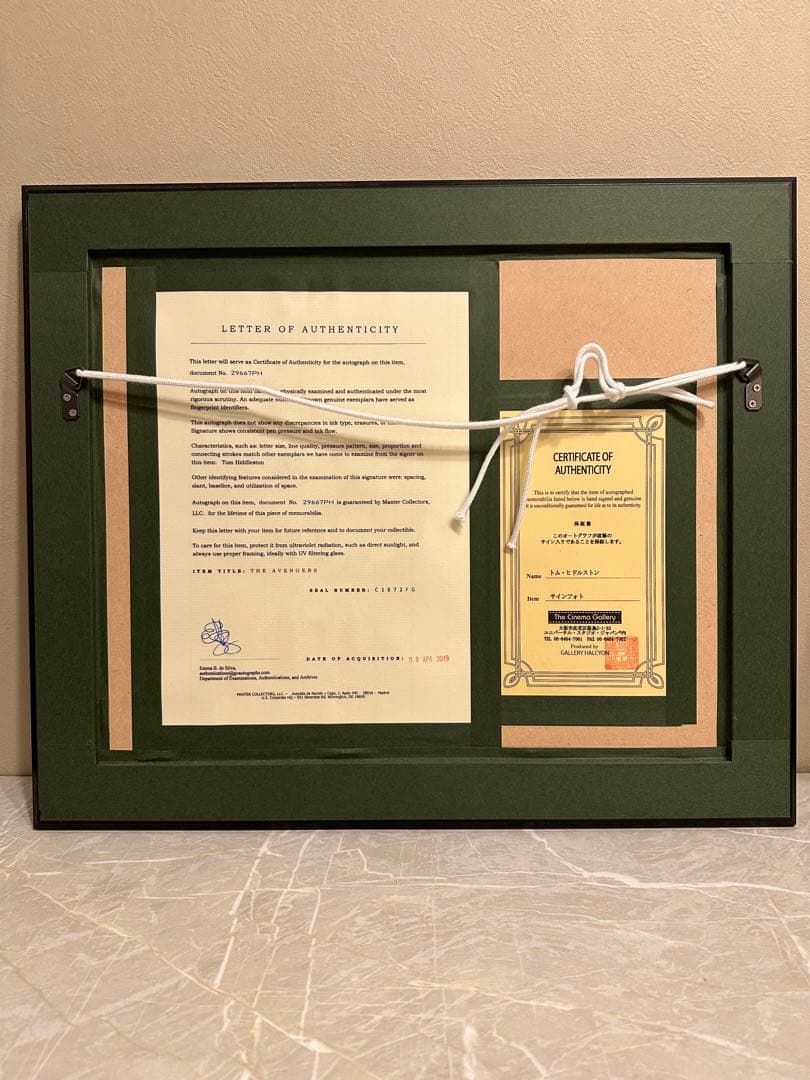 直筆サイン】トムヒドルストン アベンジャーズ ロキ スクリーン