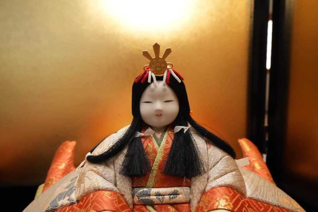 雛人形（久月・有職雛・親王飾り・一秀作・正絹・木目込み）