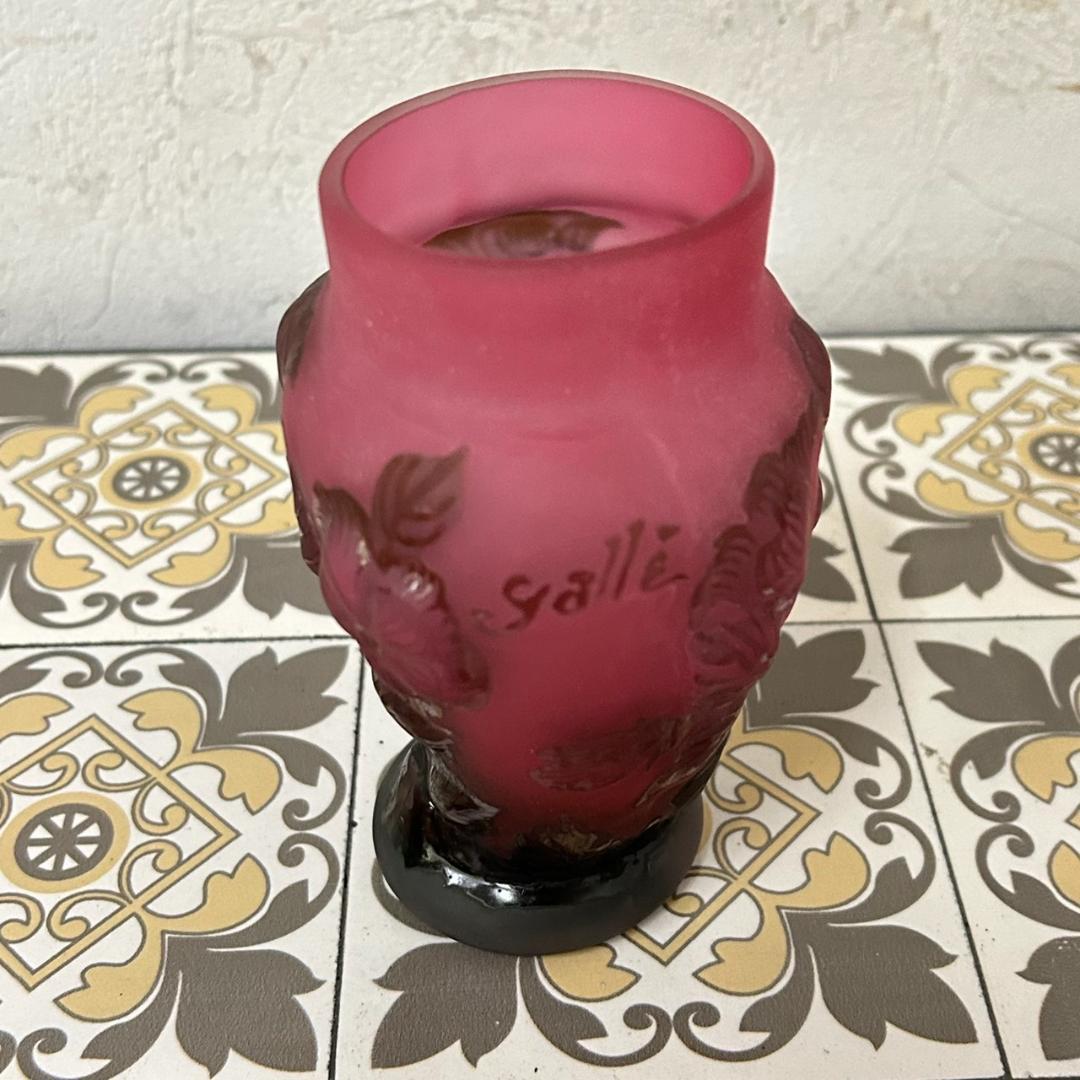 エミールガレ 果実紋 一輪挿し 花瓶 技法スフレ 被せガラス 高さ12cm