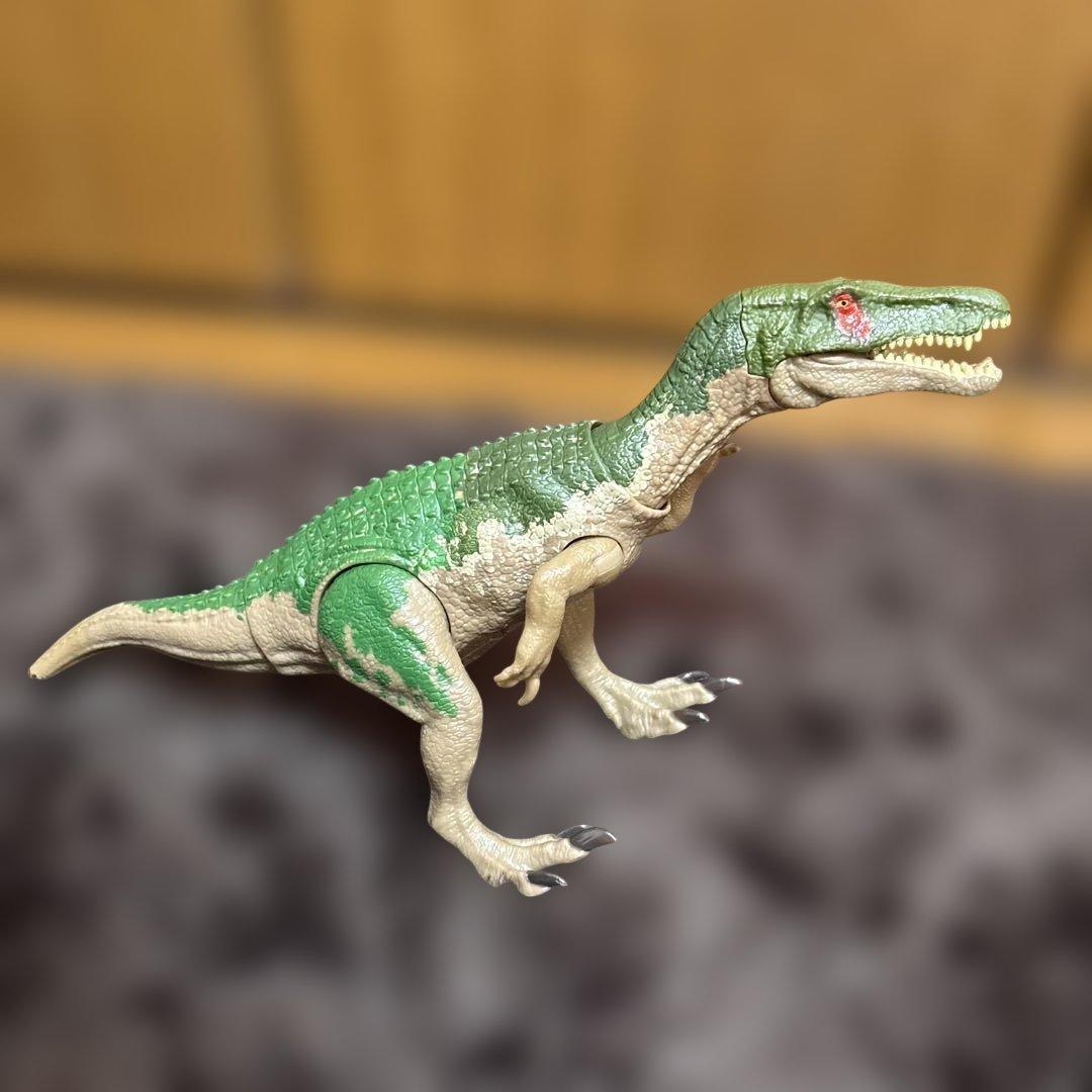 マテル　ジュラシックワールド　恐竜　 ８体セット