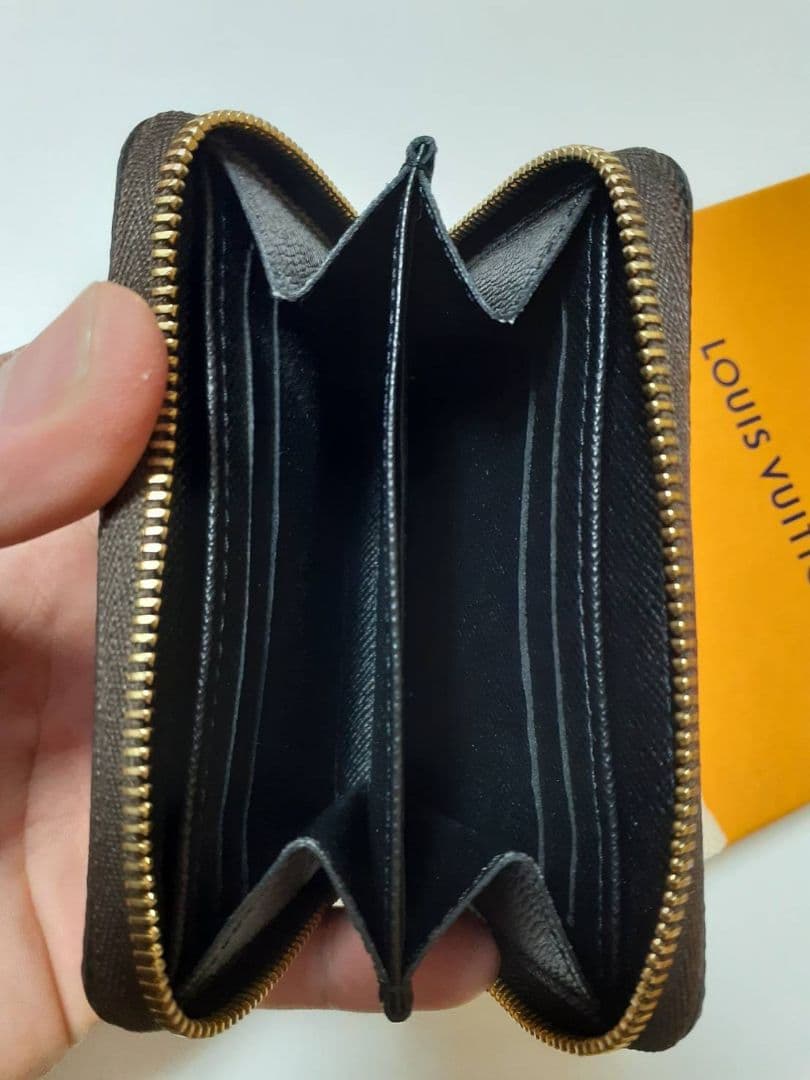 グレースLOUISVUITTON ジッピーパース