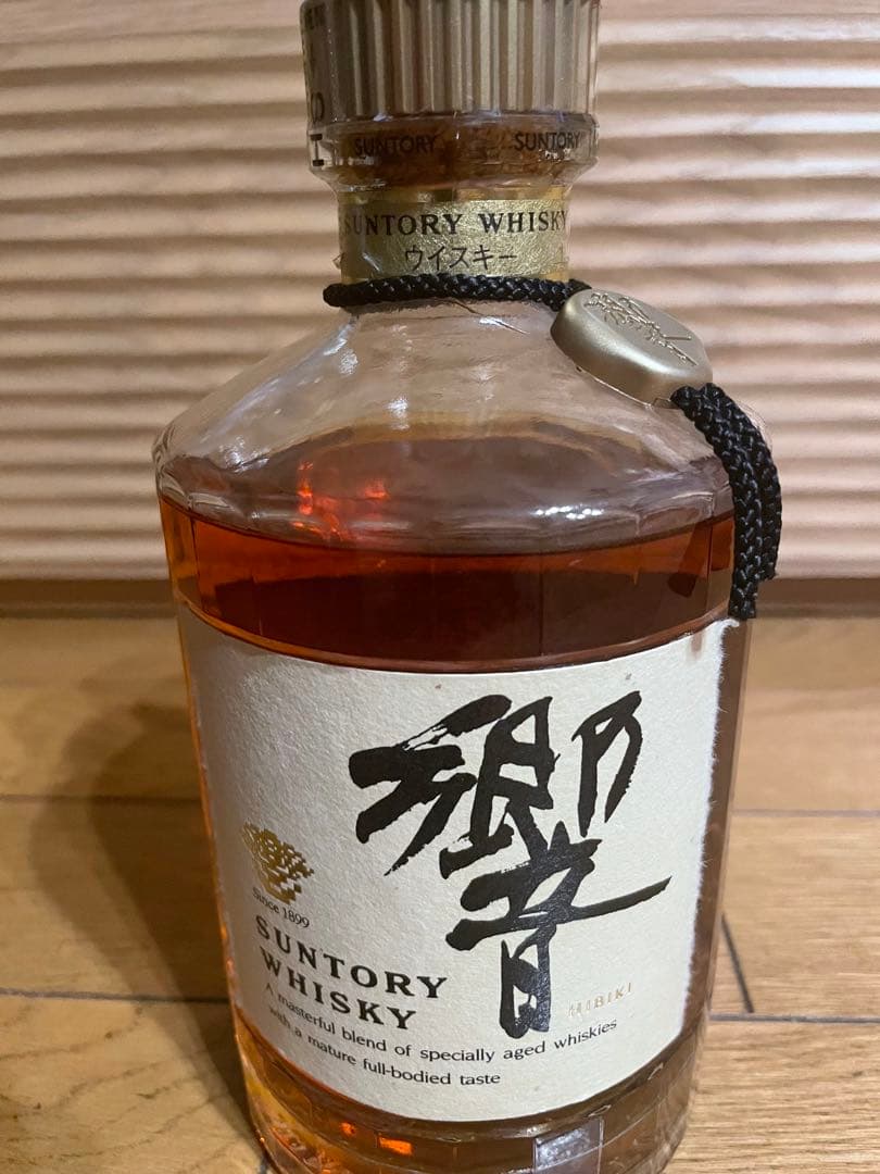 サントリーウイスキー 響 旧ボトル 裏ゴールドラベル 750ml 未開封