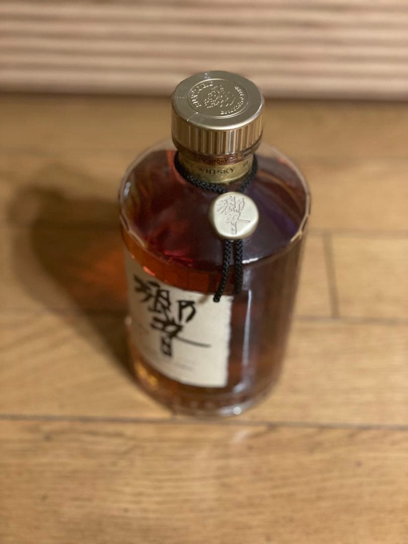 サントリーウイスキー 響 旧ボトル 裏ゴールドラベル 750ml 未開封