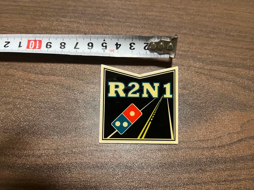 ドミノピザ dominospizza ピンバッジ　レア 2026年最新】ドミノピザ バッジの人気アイテム - メルカリ