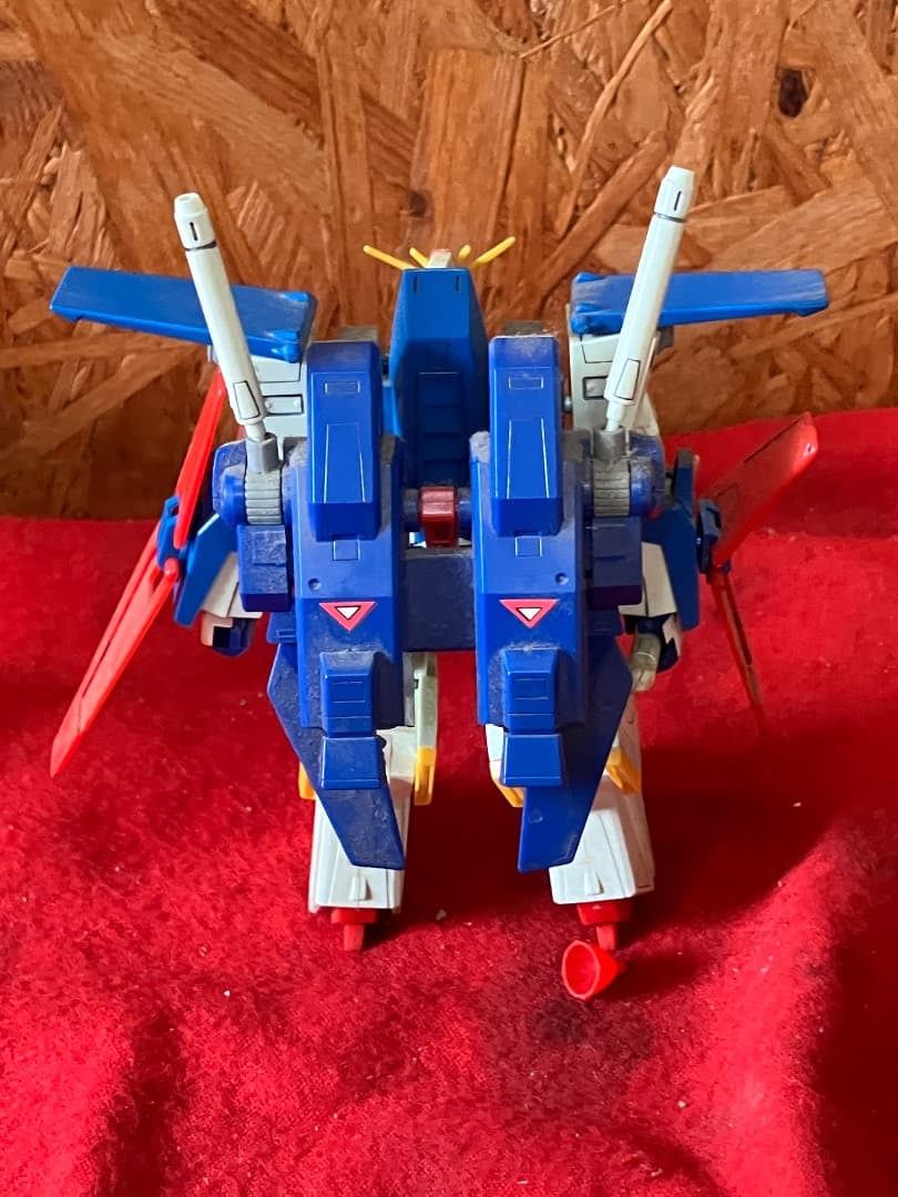 旧HG？ ZZガンダム ガンダムZZ 旧キット19個+オマケ1個 ガンダムZZ