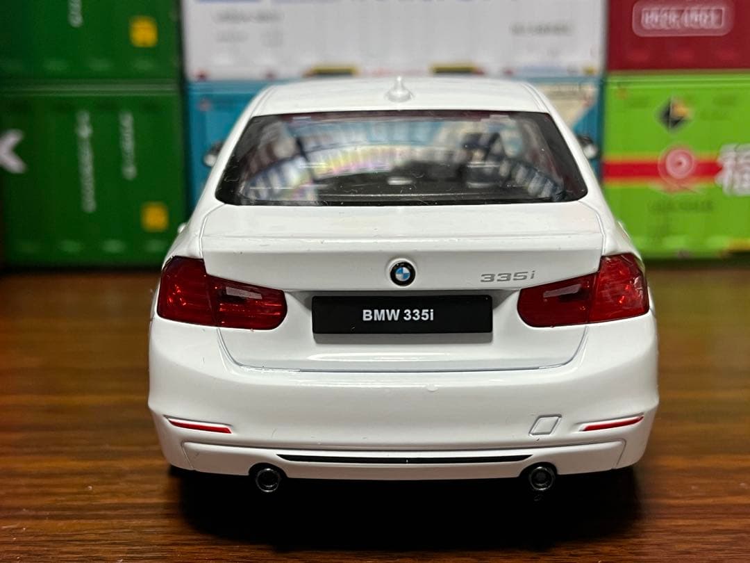 WELLY 1/24 ポルシェ 911 1/24 BMW 335i