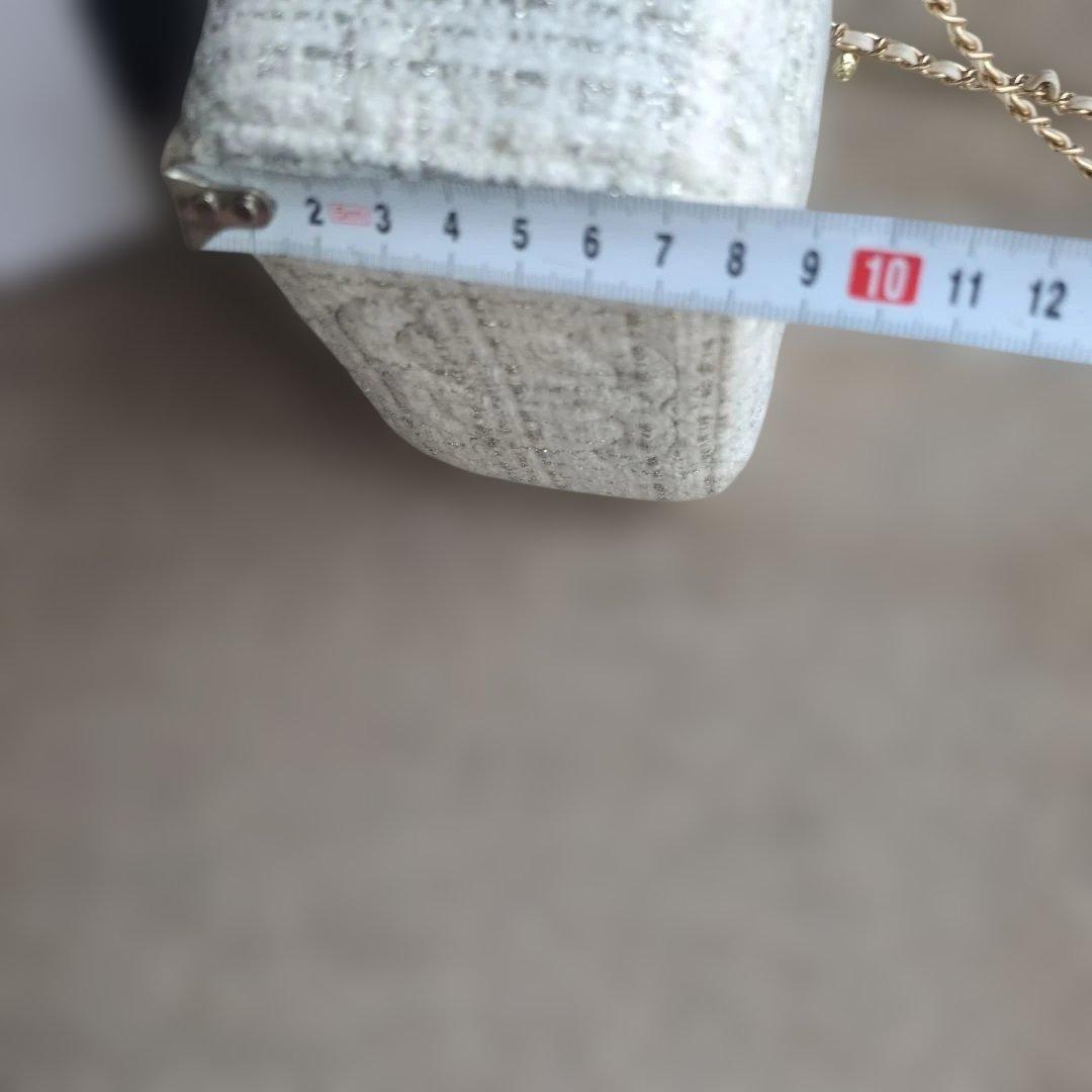 CHANEL　シャネル　ノベルティ　ツィードバック　ホワイト　白