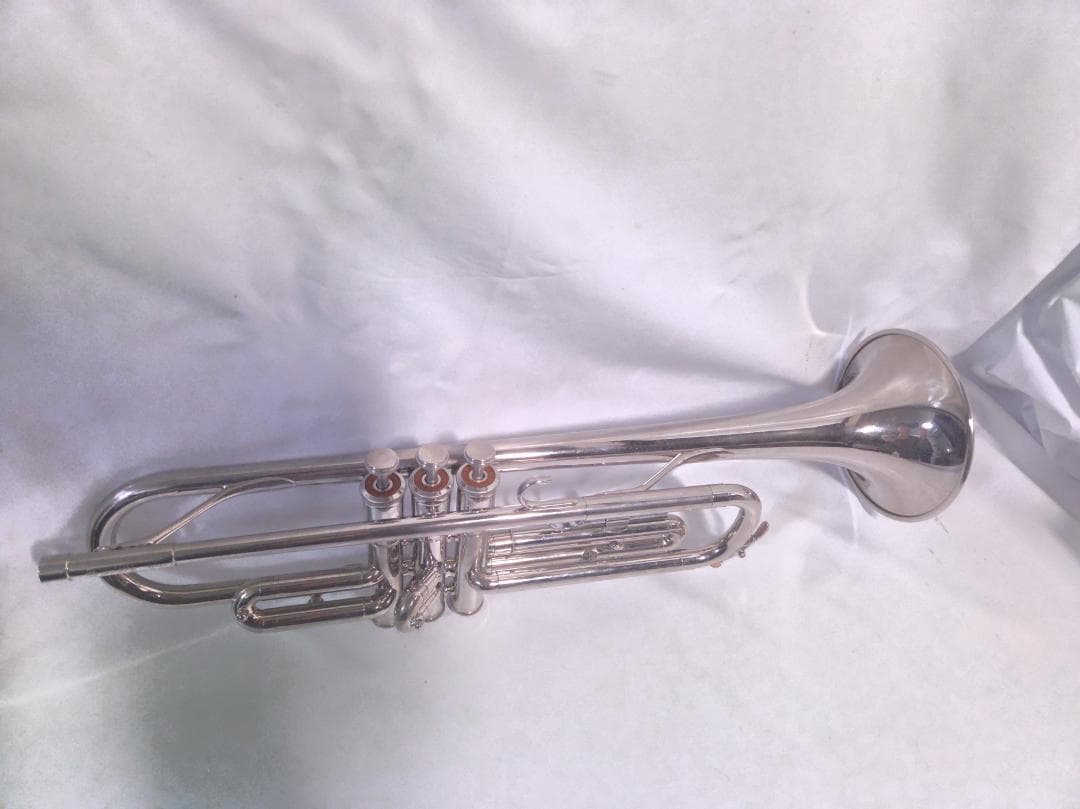 YAMAHA YTR-136 トランペット 初心者向 ニッケルメッキ#2419E
