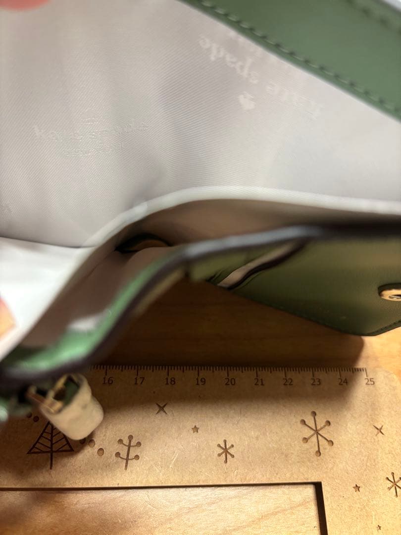 まつゆきさま専用♡未使用♡ケイトスペードkate spadeグリーン 二折財布