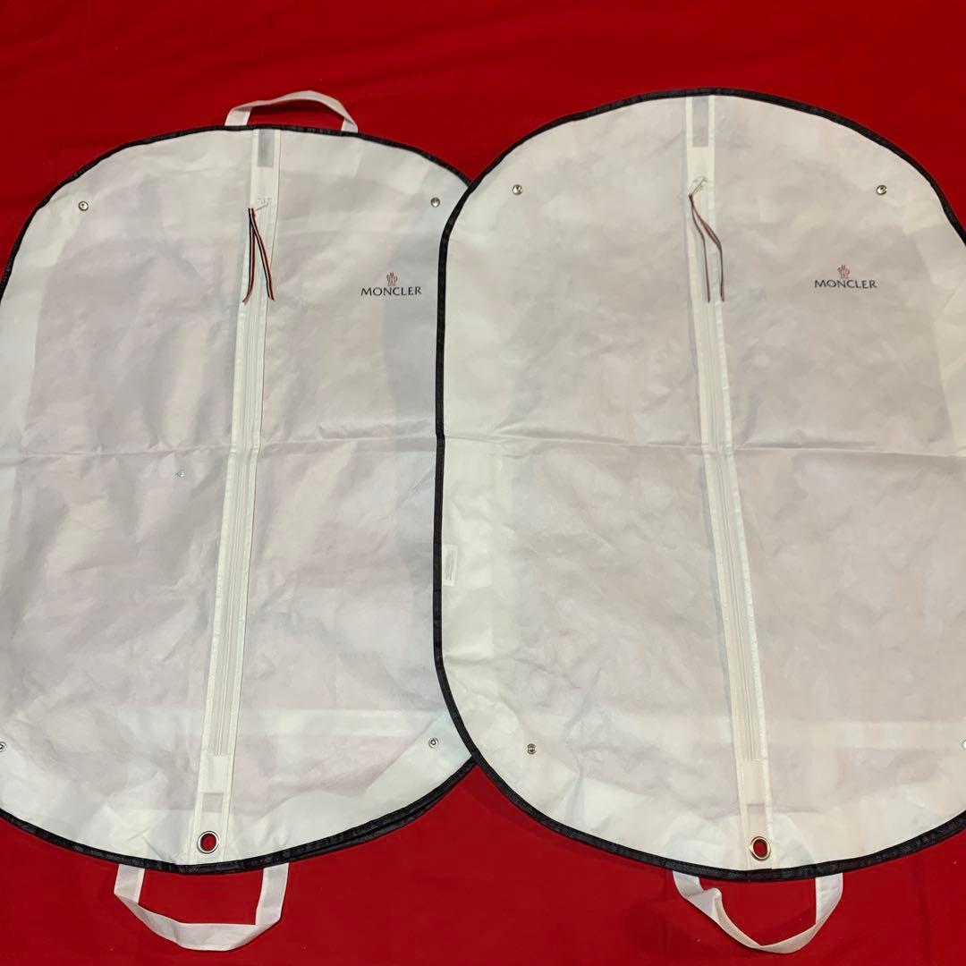 MONCLER ガーメントバッグ2つとハンガー3本、パンツハンガー3本セット