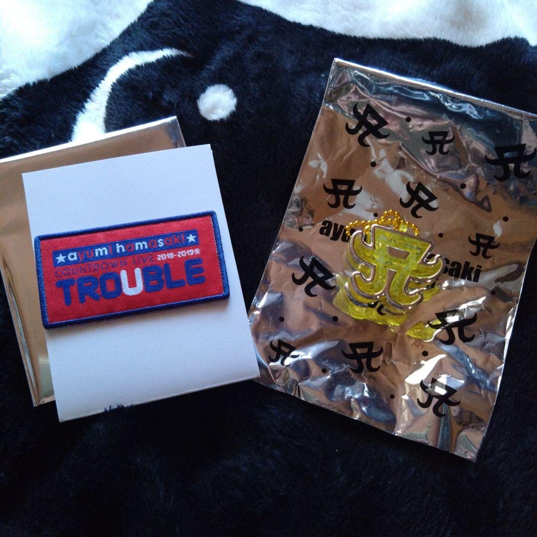 浜崎あゆみツアーグッズ TROUBLE ワッペン＆チャームライトセット