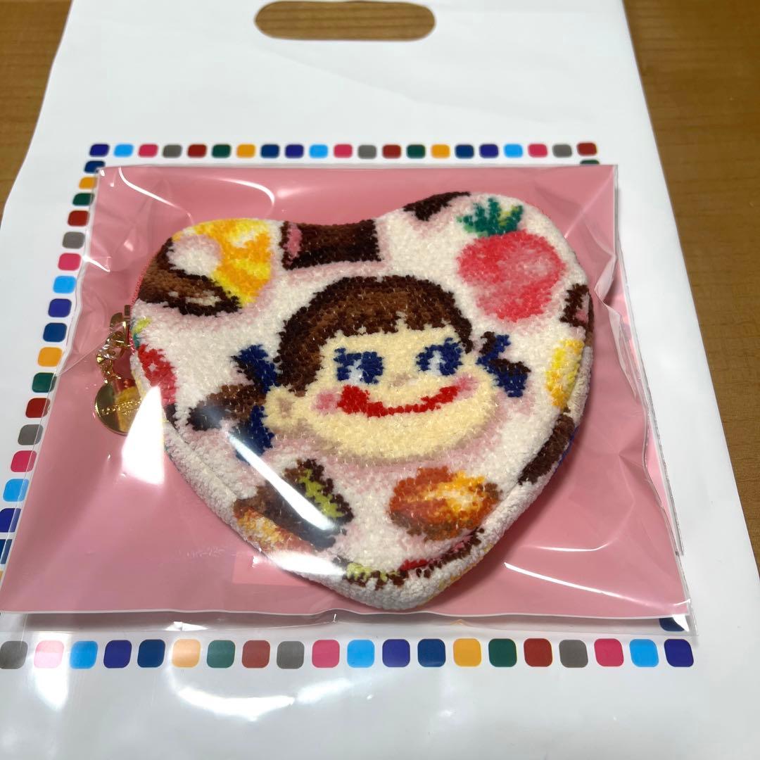 ペコちゃん 窓型デコレーション鏡 ペコちゃんカレンダー