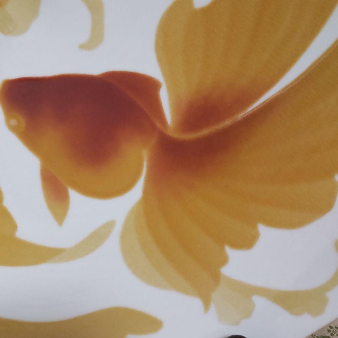 九谷焼作家　宮本雅夫作　【黃地紅彩金魚文鉢】【美術品】【芸術作品】