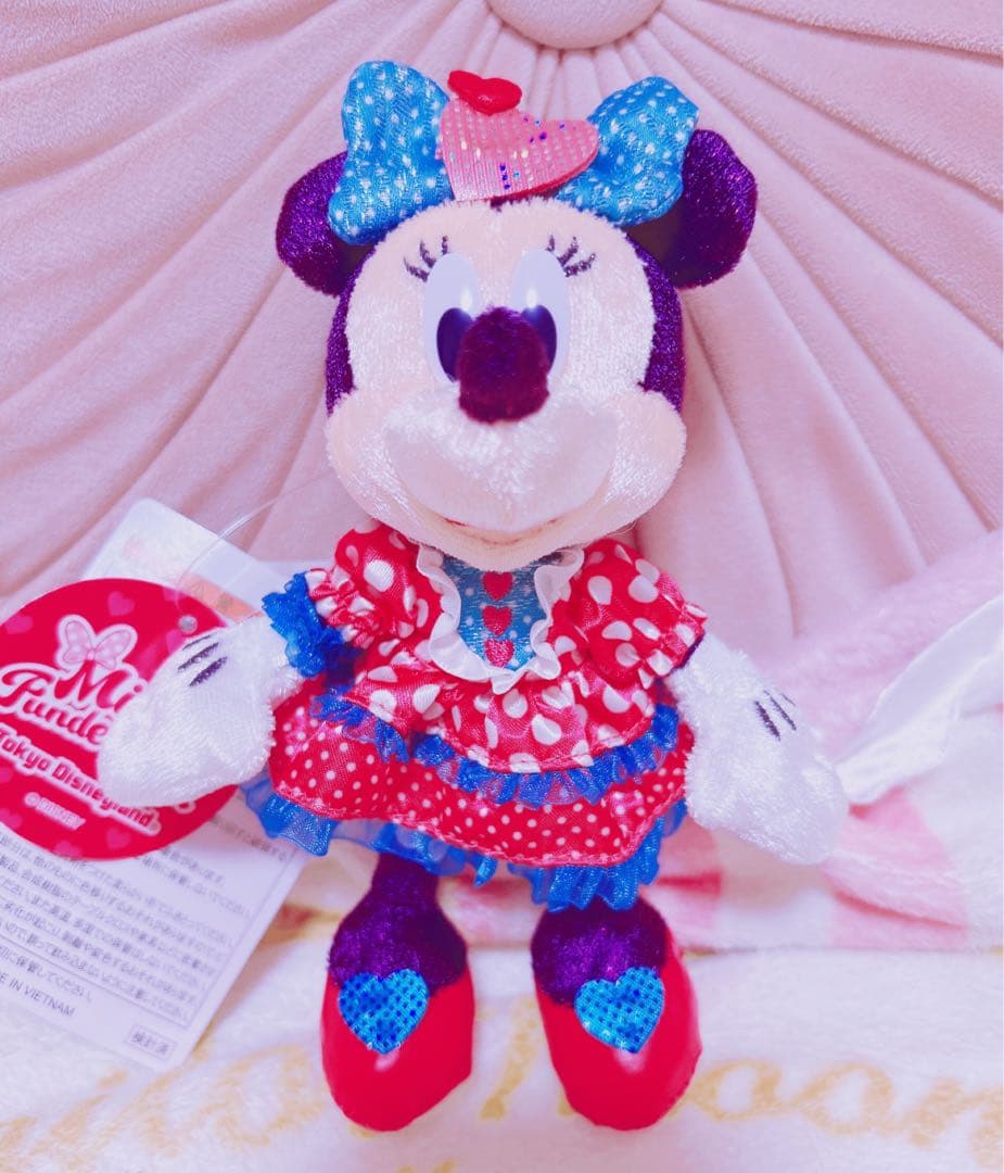 お顔厳選 ミニーのファンダーランド パルパルーザ ぬいぐるみバッジ