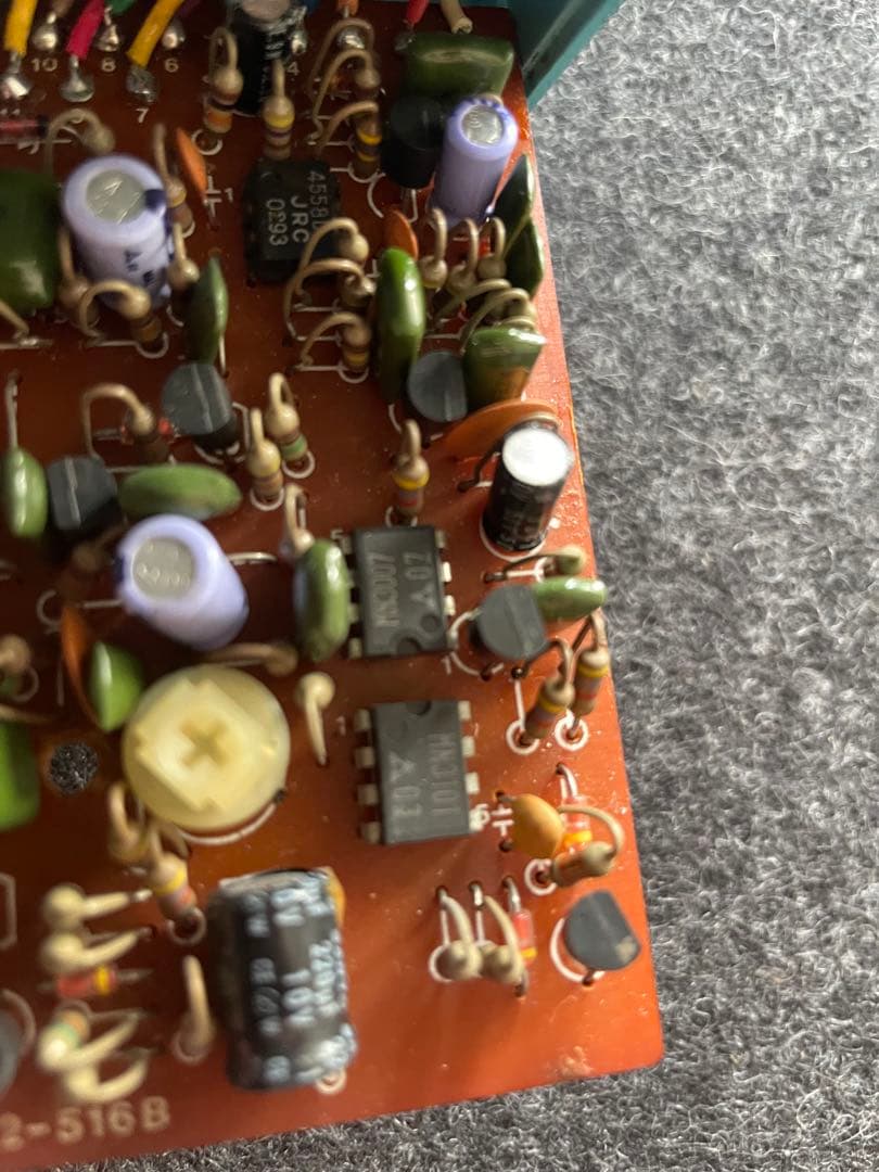 BOSS CE-2 銀ネジ　ビンテージ