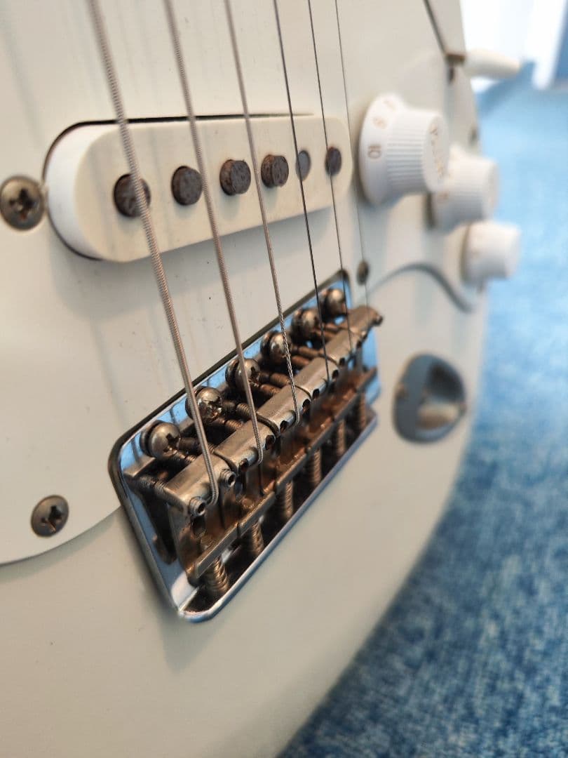 1984 Yamaha ST500R - Faded White ギター 1984 Yamaha ST500R - Faded