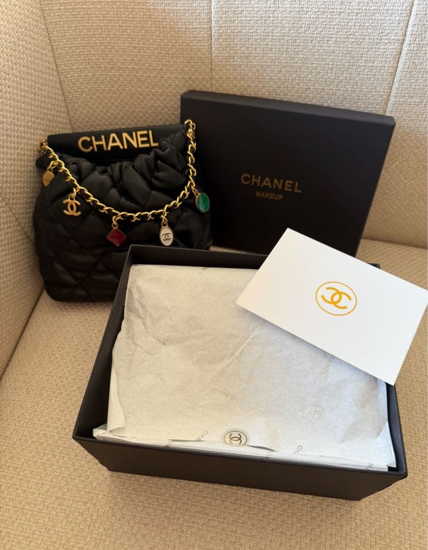 あ*み様 CHANEL 非売品　ノベルティ ショルダーバッグ　チャーム　キルト