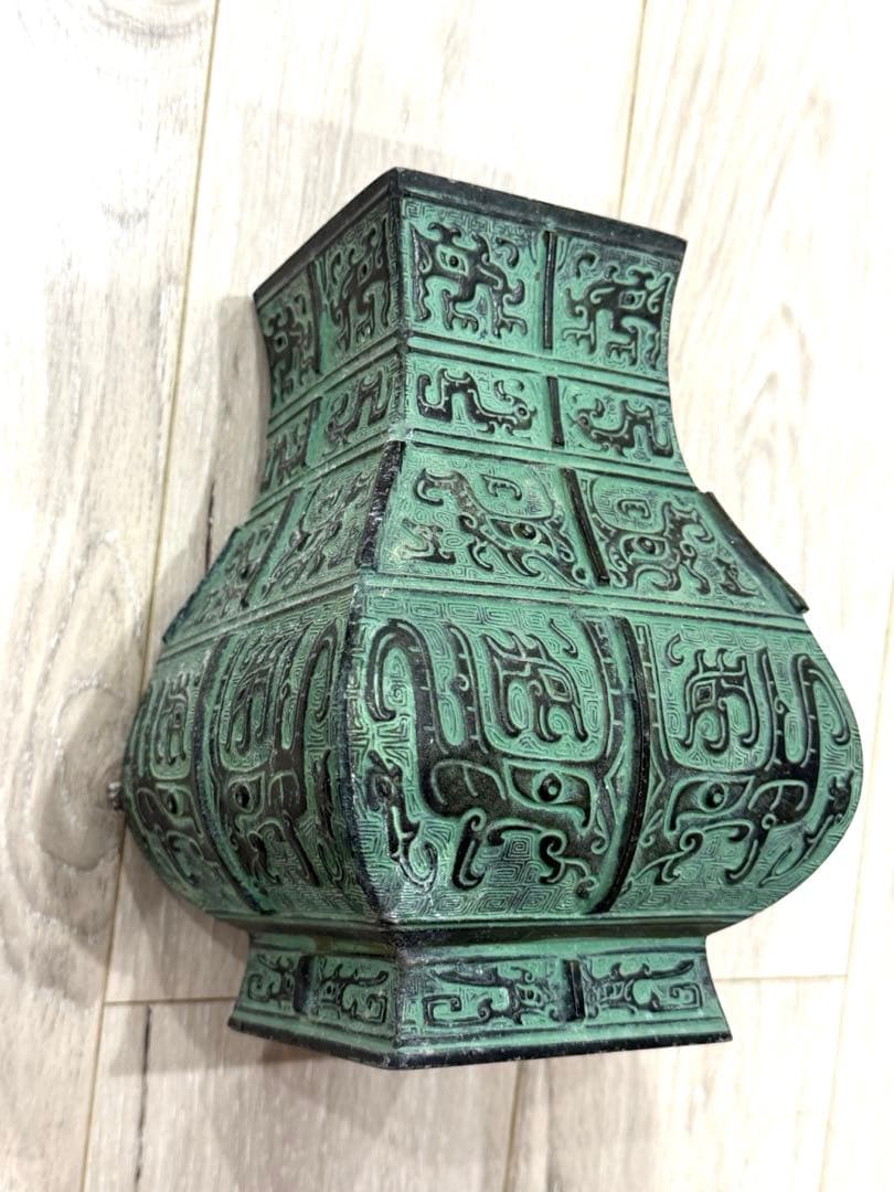 緑色 彫刻花瓶 青銅 四方花器 昭和レトロ インテリア 花瓶 送料込