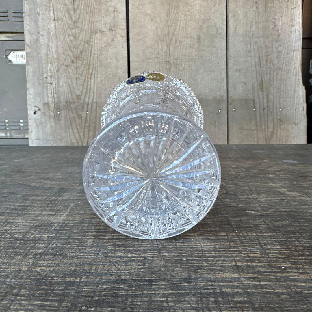 ボヘミア カットガラス 花瓶 箱付 チェコ製 BOHEMIA - メルカリ