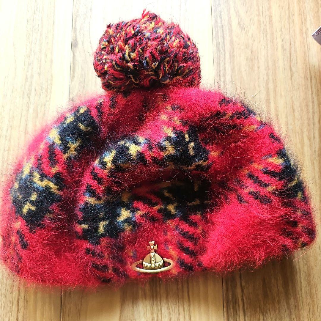 ヴィヴィアンウエストウッド⚫︎ベレー帽⚫︎ボンボン⚫︎オーブ⚫︎赤