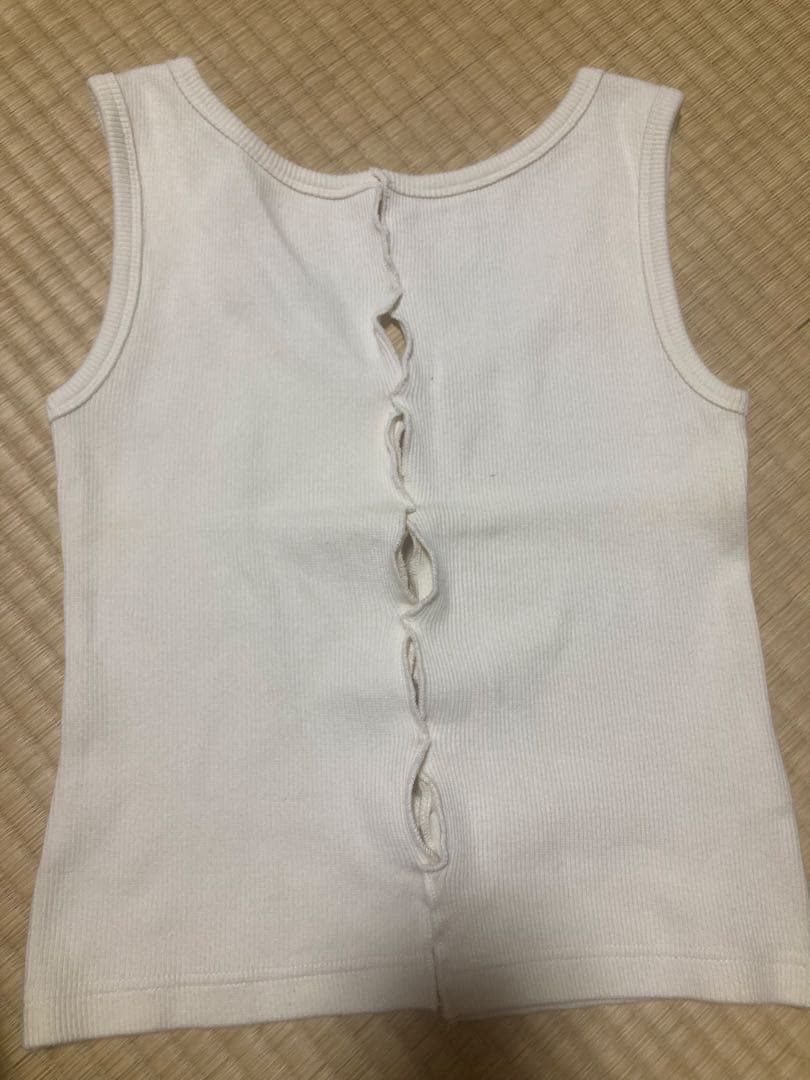 シシクイ　タンクトップ