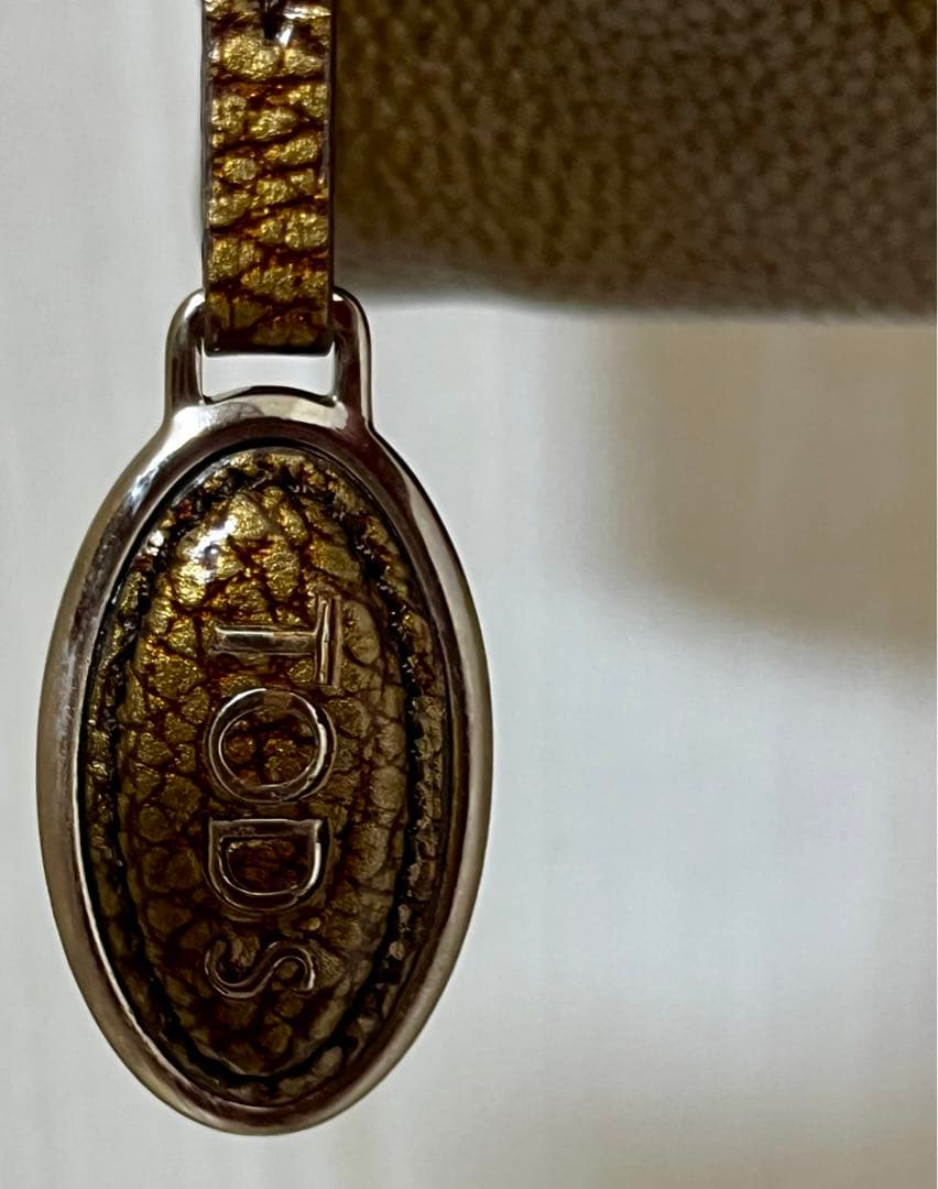 hkaroukrai様　トッズ　ハンドバッグ