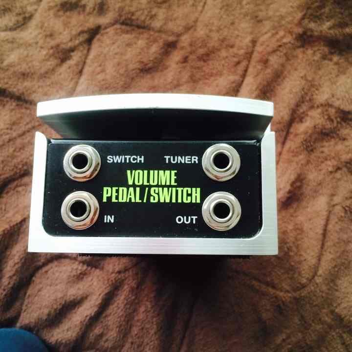 値下げ！ボリューム＆スイッチペダル