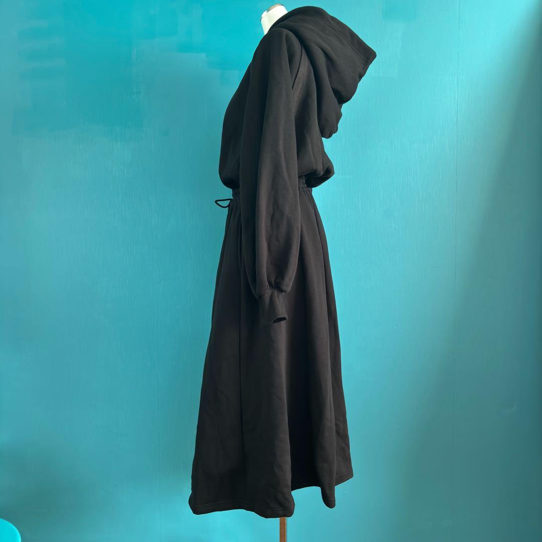 1609 Radyレディ 黒 パーカーロングワンピース フーディー 美