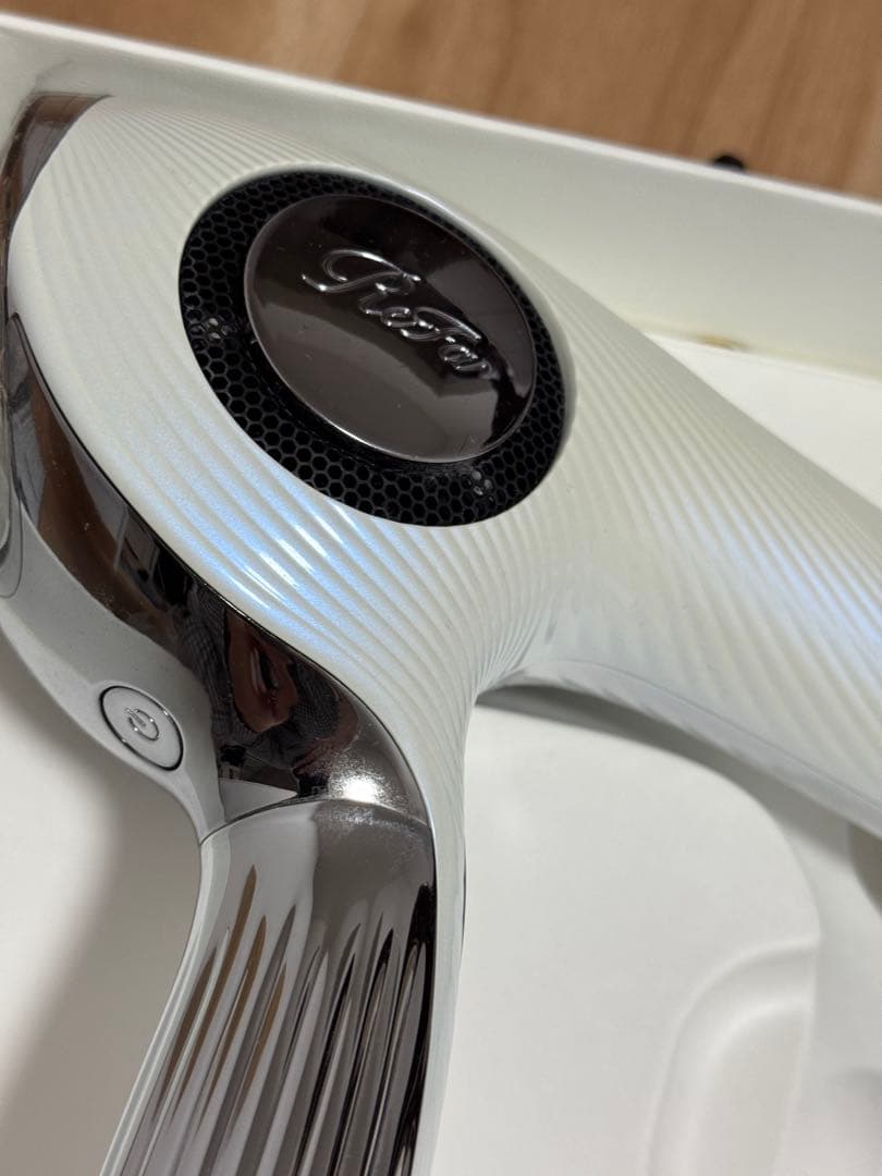 REFAリファRE-AB02Aドライヤー2023年製ノズル/説明書/元箱付き