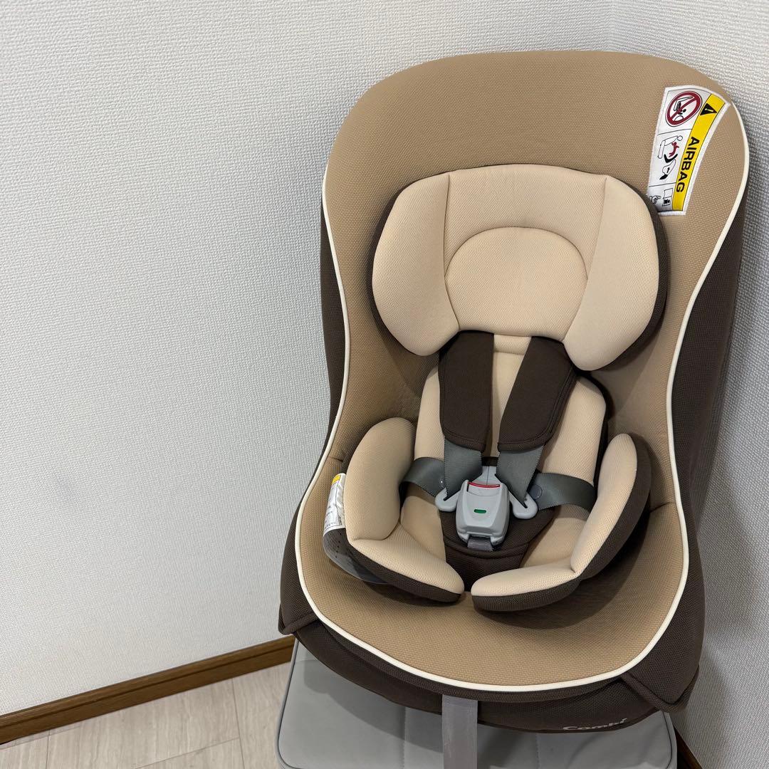 極美品】combi チャイルドシートコッコロ S UX ヘーゼルナッツ 新生児